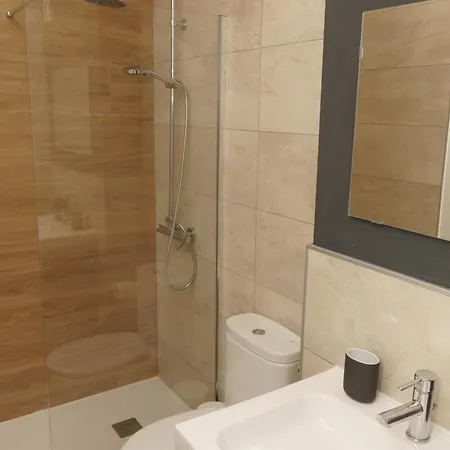 Tu Hogar Desayuno, Parking Y Piscina Incluidos Δωμάτια σε οικογενειακή κατοικία *