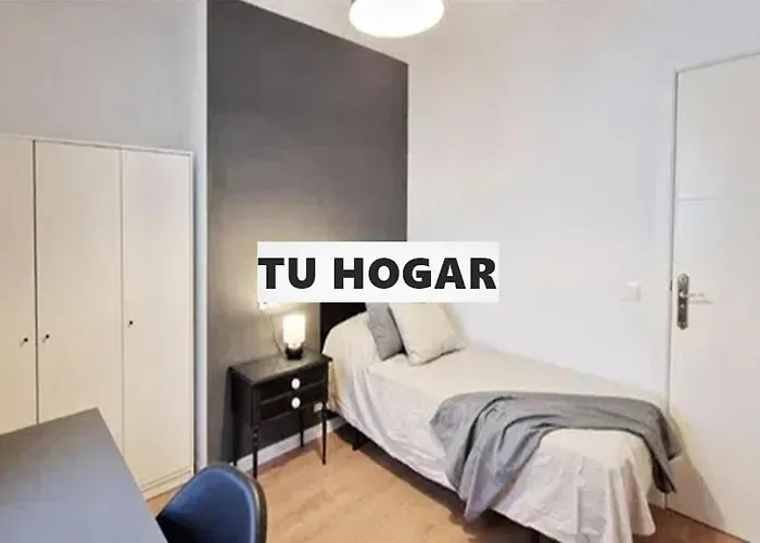 Tu Hogar Desayuno, Parking Y Piscina Incluidos Homestay
