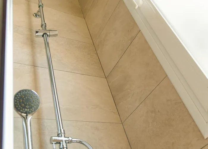 Tu Hogar Desayuno, Parking Y Piscina Incluidos 民宿 *