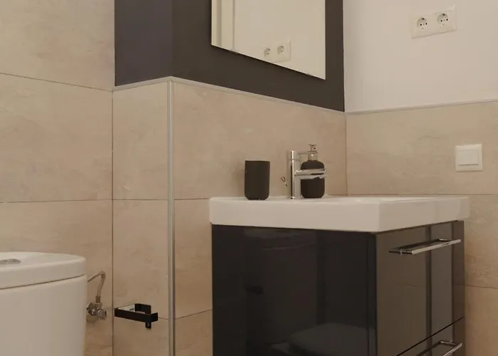 Tu Hogar Desayuno, Parking Y Piscina Incluidos Homestay Ronda