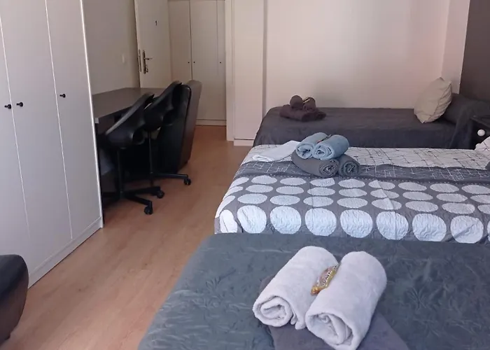 Tu Hogar Desayuno, Parking Y Piscina Incluidos