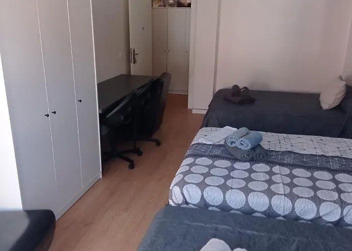 Tu Hogar Desayuno, Parking Y Piscina Incluidos * Ρόντα